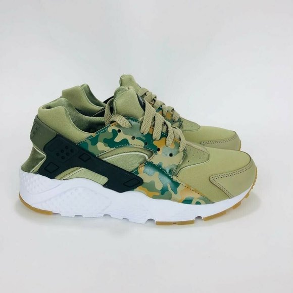 nike huarache camo green